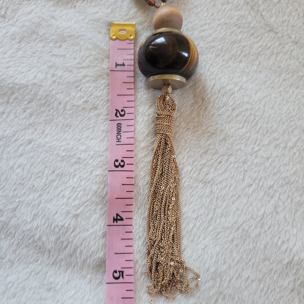 NWOT Gorgeous Long Boho Natural Tiger Eye Wood Beaded Tassel Necklace - Picture 9 of 9